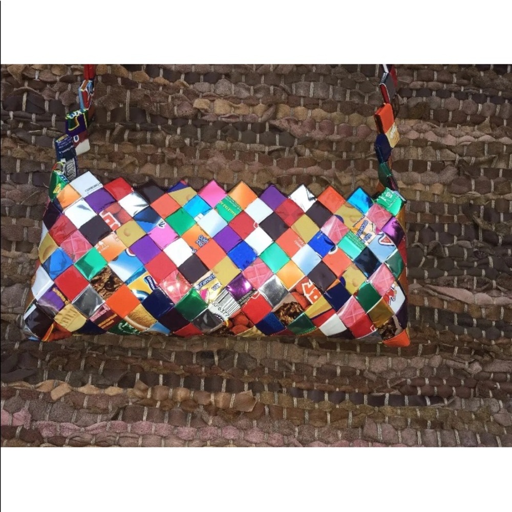 Y2k Girl’s Mexican Candy Wrappers Upcycled Women’s Handbag Handmade Recycled - Picture 3 of 12